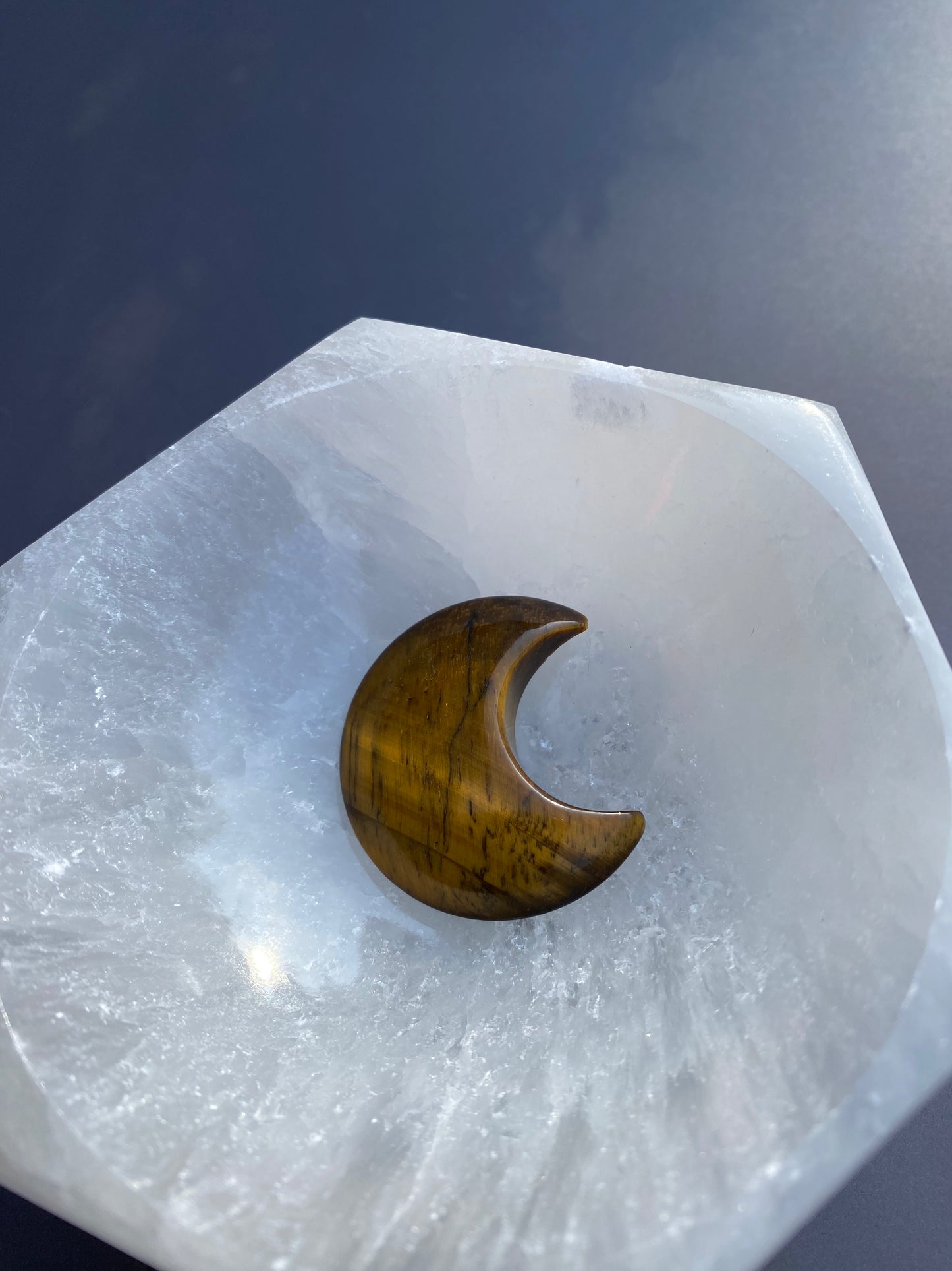 Tigers Eye Moon